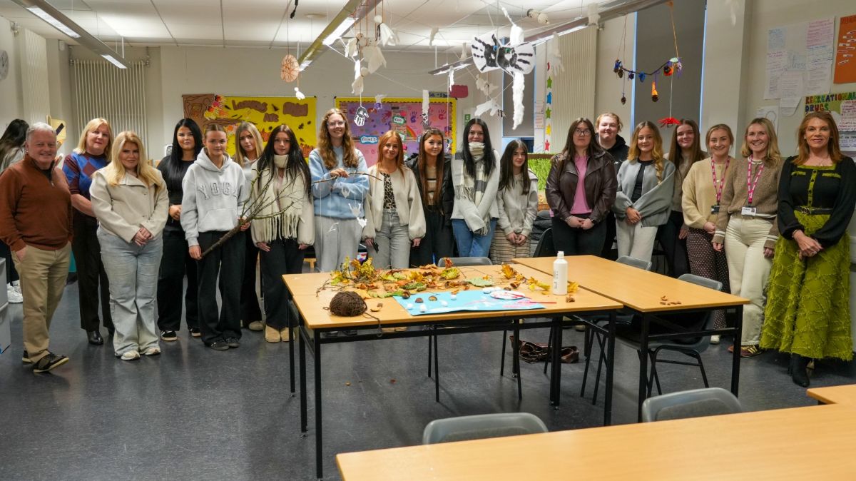 Picture of Early Years students and staff